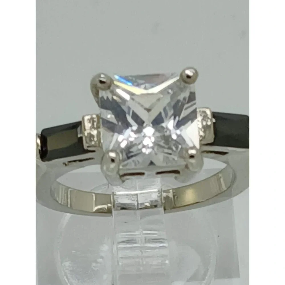 Vintage 3-Stone Gold GP Princess Cut Black Sim Diamond CZ Engagement Ring Size 6